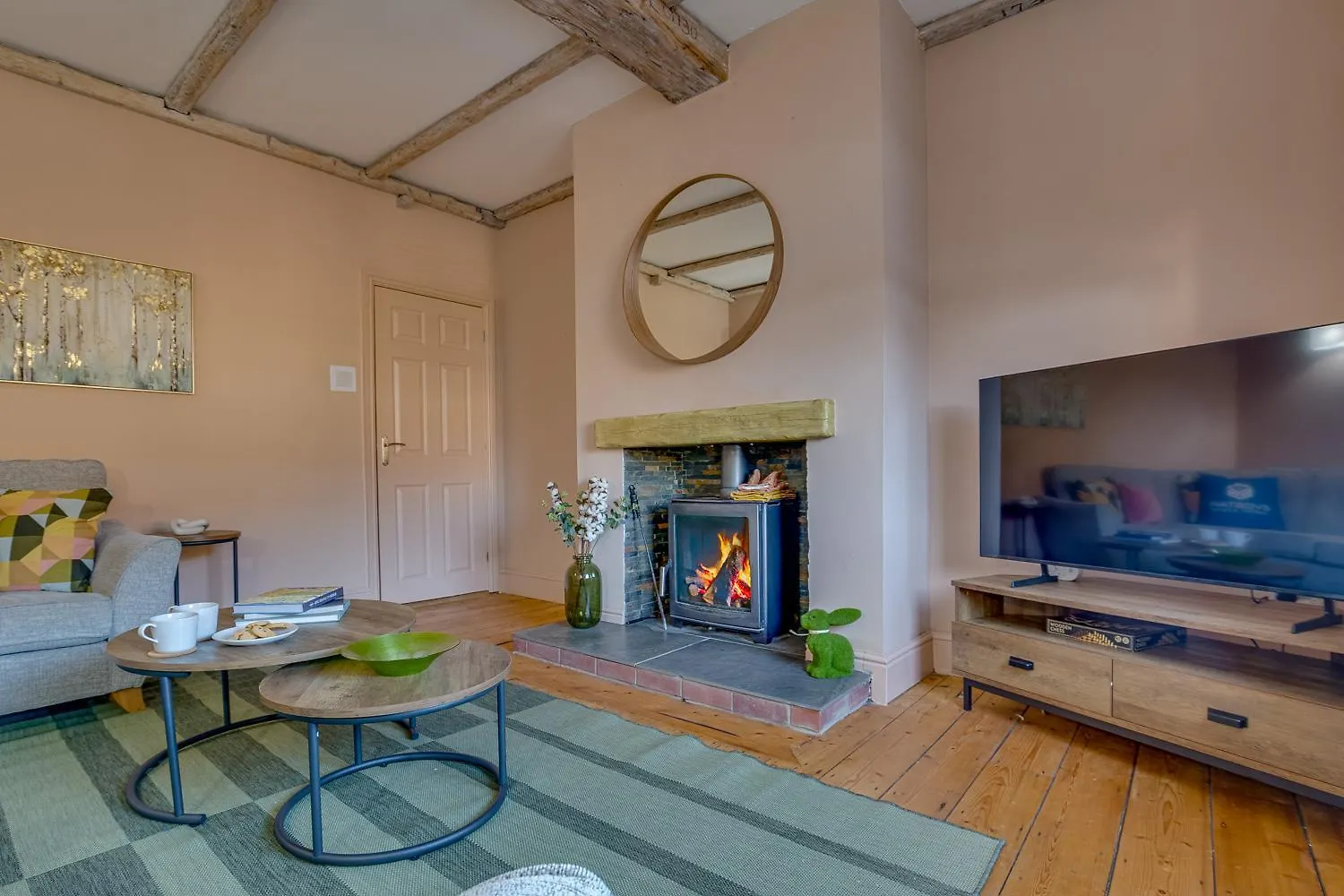 Charming Home For 10 - Perfect For Work & Leisure Stays Todwick Daire